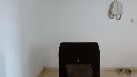 Daiisha.. online show from April 21, 8:01 pm