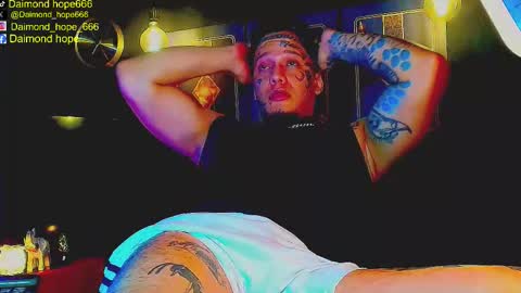 Snapshot of daimond_hope666 chatting on December 21, 12:07 am Daimond hope666 online show from December 21, 12:07 am