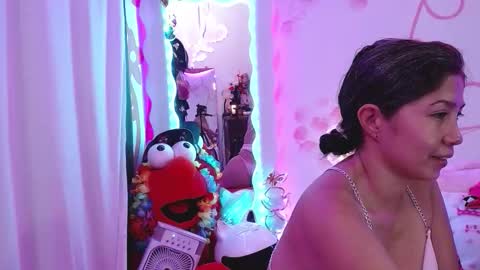 Snapshot of daina_flower chatting on February 28, 4:46 am DAINA online show from February 28, 4:46 am