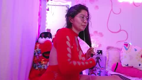 Snapshot of daina_flower chatting on March 8, 4:49 am DAINA online show from March 8, 4:49 am