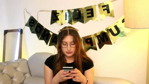 Snapshot of daisha_riley chatting on October 11, 2:37 pm Lauren            online show from October 11, 2:37 pm