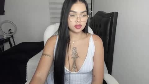 I am Daisy online show from February 23, 8:12 am