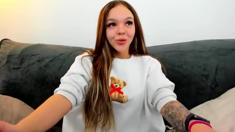 Daisy online show from February 18, 4:48 am