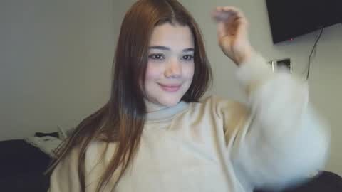 Snapshot of daisy_brown01 chatting on March 2, 3:52 pm Dai my Instagram missdaisy 07 online show from March 2, 3:52 pm