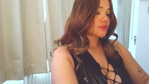 Snapshot of daisy_brown01 chatting on March 20, 10:31 am Dai my Instagram missdaisy 07 online show from March 20, 10:31 am