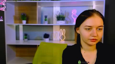 Little Di online show from March 15, 1:44 am