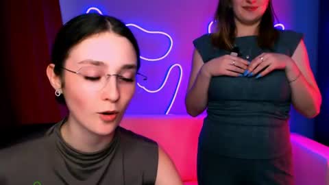 Snapshot of daisy_candy chatting on June 14, 2:24 am Little Di online show from June 14, 2:24 am