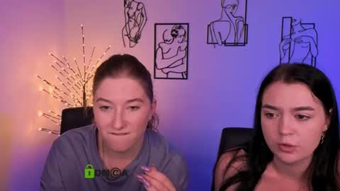 Little Di online show from July 4, 7:31 pm