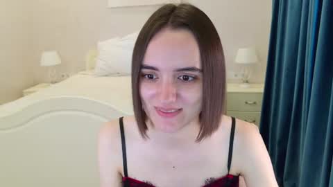 Snapshot of daisy_heart chatting on June 10, 4:23 am Daisy online show from June 10, 4:23 am