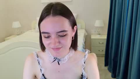 Snapshot of daisy_heart chatting on June 11, 4:54 am Daisy online show from June 11, 4:54 am