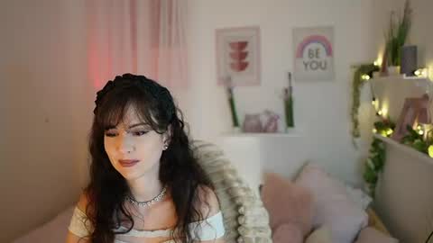 Daisy online show from July 18, 6:12 pm