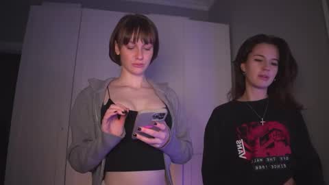 Snapshot of daisy_mint chatting on February 22, 3:10 pm Daisy Fansly - Daisyymint online show from February 22, 3:10 pm
