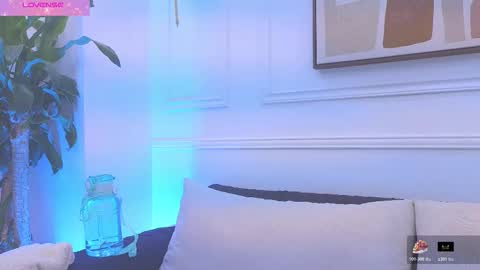 Daisy Price online show from March 3, 10:21 am