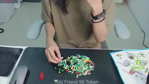 Daisy online show from February 7, 6:24 pm