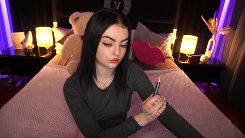 Snapshot of daisydelight_ chatting on December 5, 3:59 am daisydelight_ online show from December 5, 3:59 am