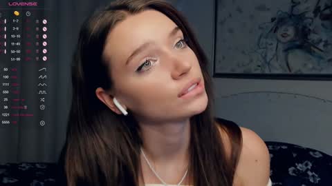 Naomi online show from January 15, 1:09 pm