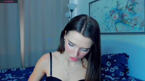 Naomi online show from January 19, 8:39 am