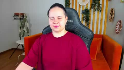 DaisyHarts online show from July 19, 5:33 am