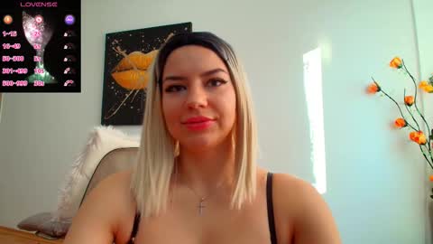 Snapshot of daisyluvsyou chatting on March 8, 6:17 am Daisyy online show from March 8, 6:17 am