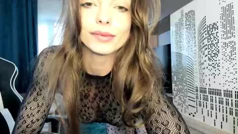 Snapshot of daisysland chatting on November 3, 8:48 am Beatrice online show from November 3, 8:48 am