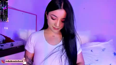 Snapshot of dakostelee1_ chatting on November 18, 9:30 pm dakostelee1_ online show from November 18, 9:30 pm