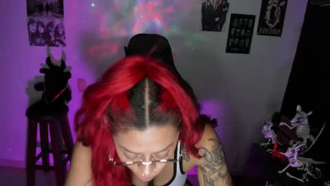 Dakota Crab online show from November 30, 9:08 pm