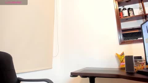 dakota_ds online show from December 15, 5:20 pm