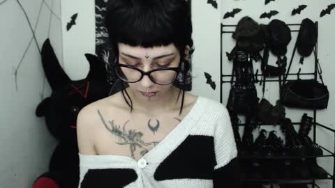 dakota online show from March 12, 1:56 am