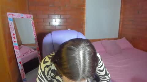 Snapshot of dakotaa_aa chatting on January 9, 9:16 pm The girl of your dreams o online show from January 9, 9:16 pm