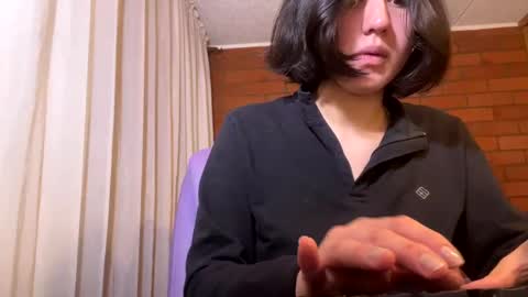 Snapshot of dakotaa_aa chatting on January 29, 11:56 pm The girl of your dreams o online show from January 29, 11:56 pm