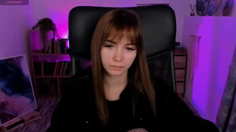 dakotaajohnnson online show from February 28, 5:26 am