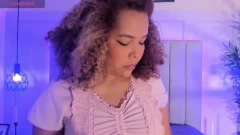  Danna  online show from April 18, 11:47 am