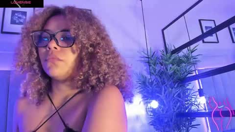  Danna  online show from May 9, 11:48 am