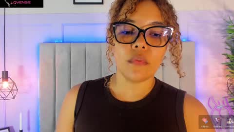  Danna  online show from May 28, 11:51 am
