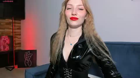 Dakota online show from June 28, 12:22 pm