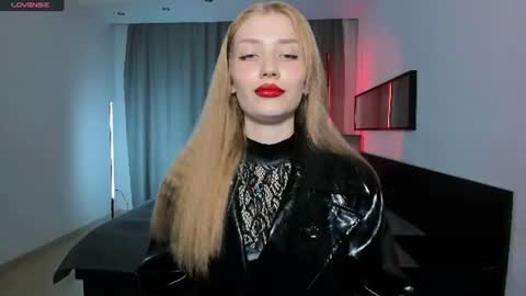 Dakota online show from July 16, 1:28 pm