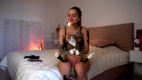 Dasha online show from April 4, 8:01 am