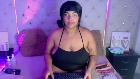dakotaxt online show from June 6, 7:51 pm
