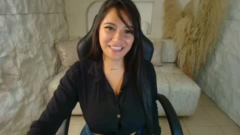 Dakotha  online show from March 25, 3:12 am