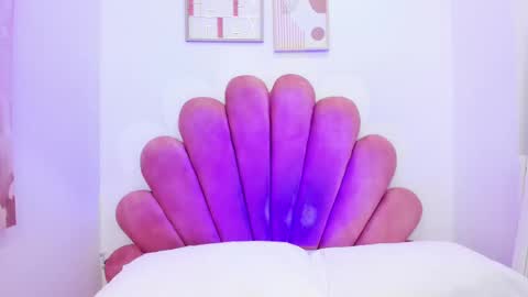 Snapshot of daksha__ chatting on February 19, 12:00 pm daksha online show from February 19, 12:00 pm