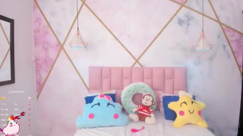 Liz online show from February 4, 6:36 pm