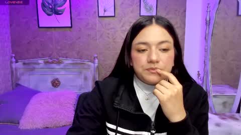 dali_collin online show from June 19, 3:38 pm