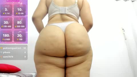 Snapshot of dalia_2 chatting on December 16, 3:51 am Ren online show from December 16, 3:51 am