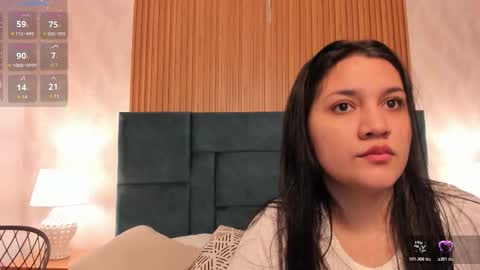 Snapshot of dalia_alissa chatting on October 27, 12:42 pm Violeta online show from October 27, 12:42 pm