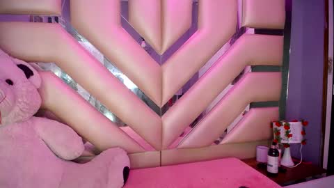     online show from February 13, 6:20 am