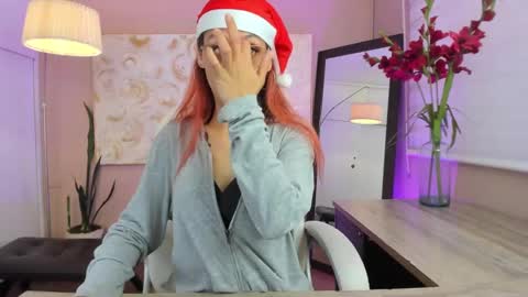 Dalia online show from December 24, 2:12 pm