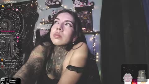 dalia_vorhees online show from December 24, 7:49 am