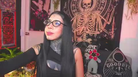 dalia_vorhees online show from June 18, 2:12 am