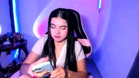 Dalia April online show from March 22, 3:21 am