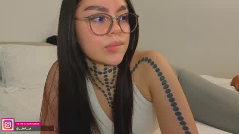 Snapshot of daliapunkt chatting on June 12, 12:31 am Dalia online show from June 12, 12:31 am